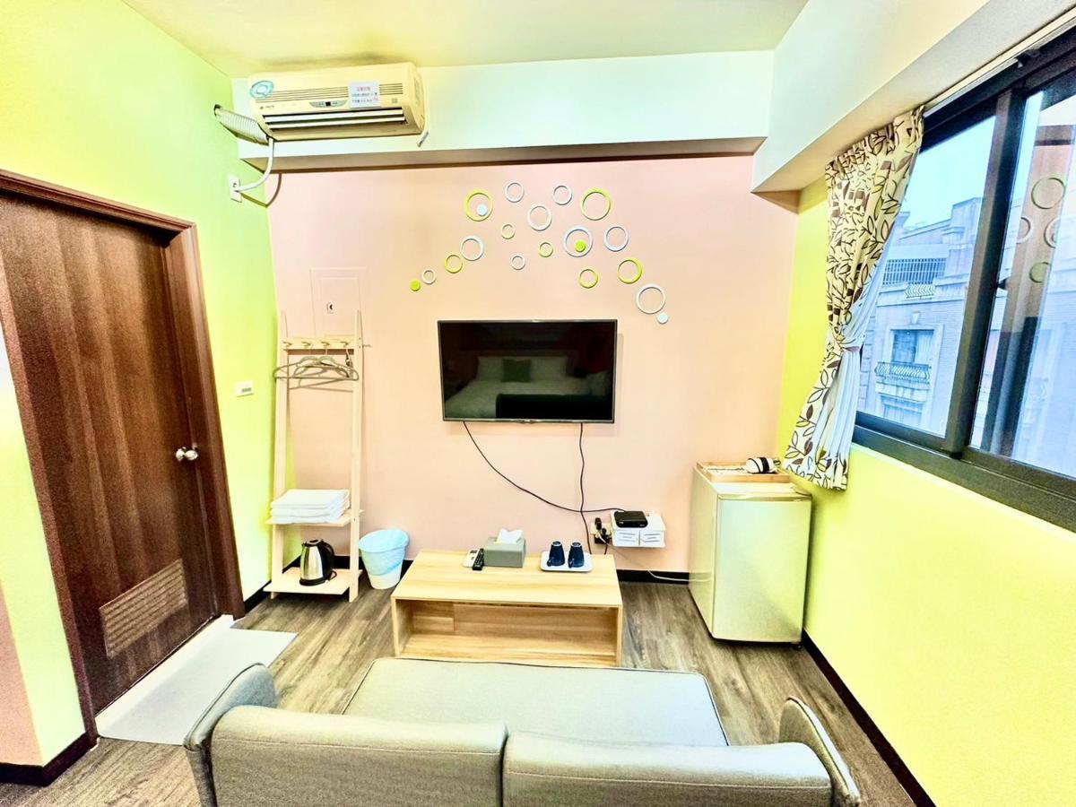 一中北極熊 Apartment Taichung Luaran gambar